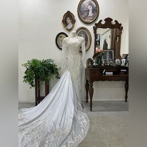 2- piece Elegant White Embellished Dress